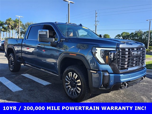 Used 2024 GMC Sierra 2500 Denali Ultimate w/ Max Trailering Package image 16