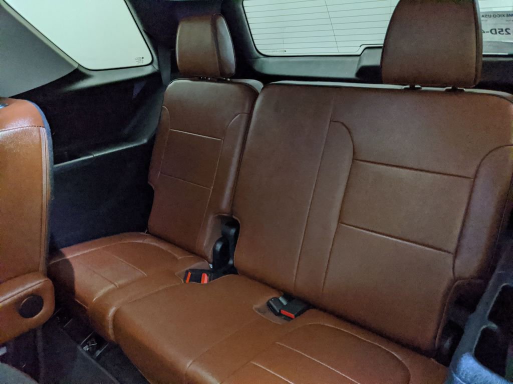 Used 2018 Chevrolet Traverse High Country image 19
