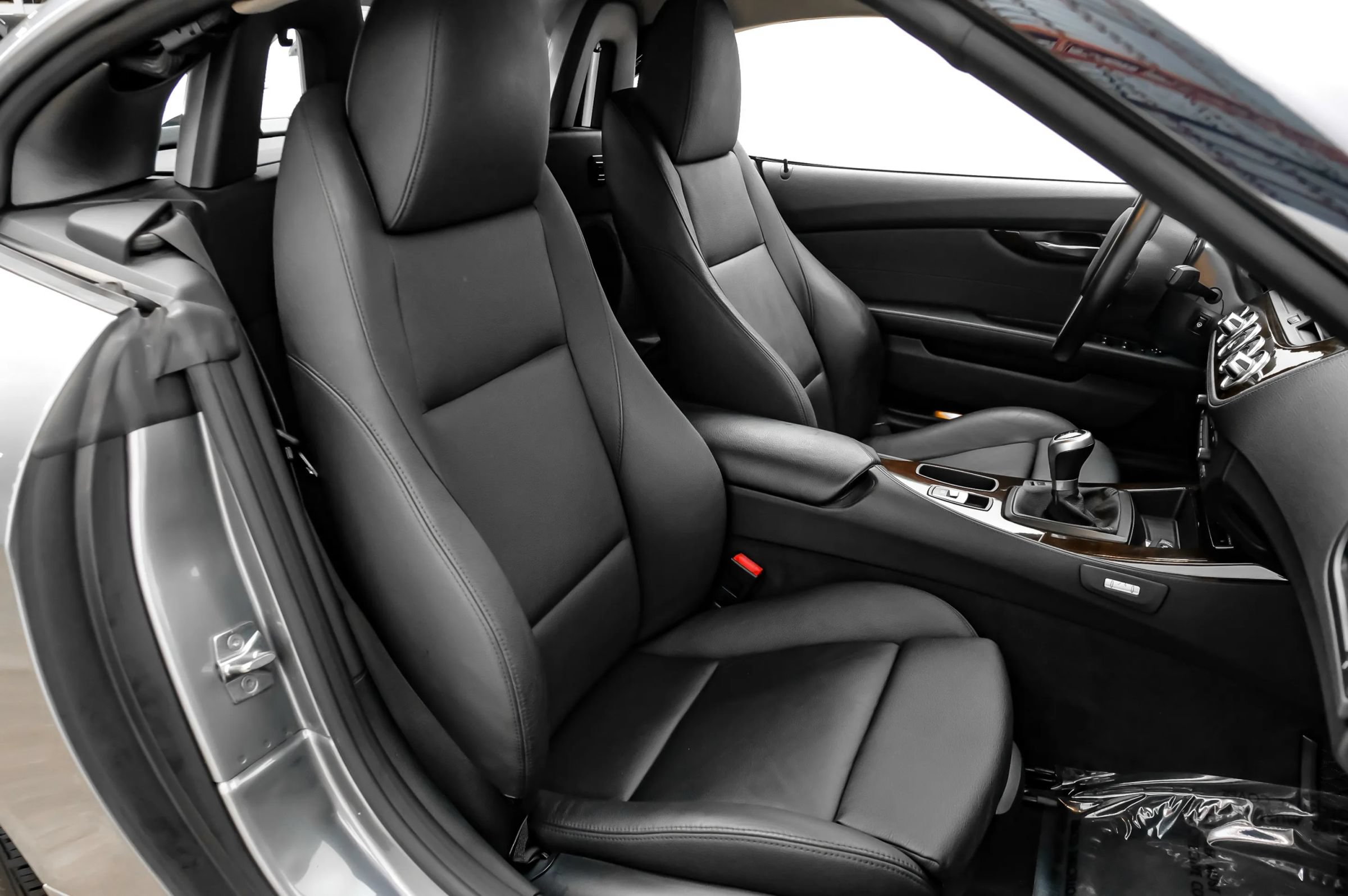 Used 2010 BMW Z4 sDrive30i RWD image 28