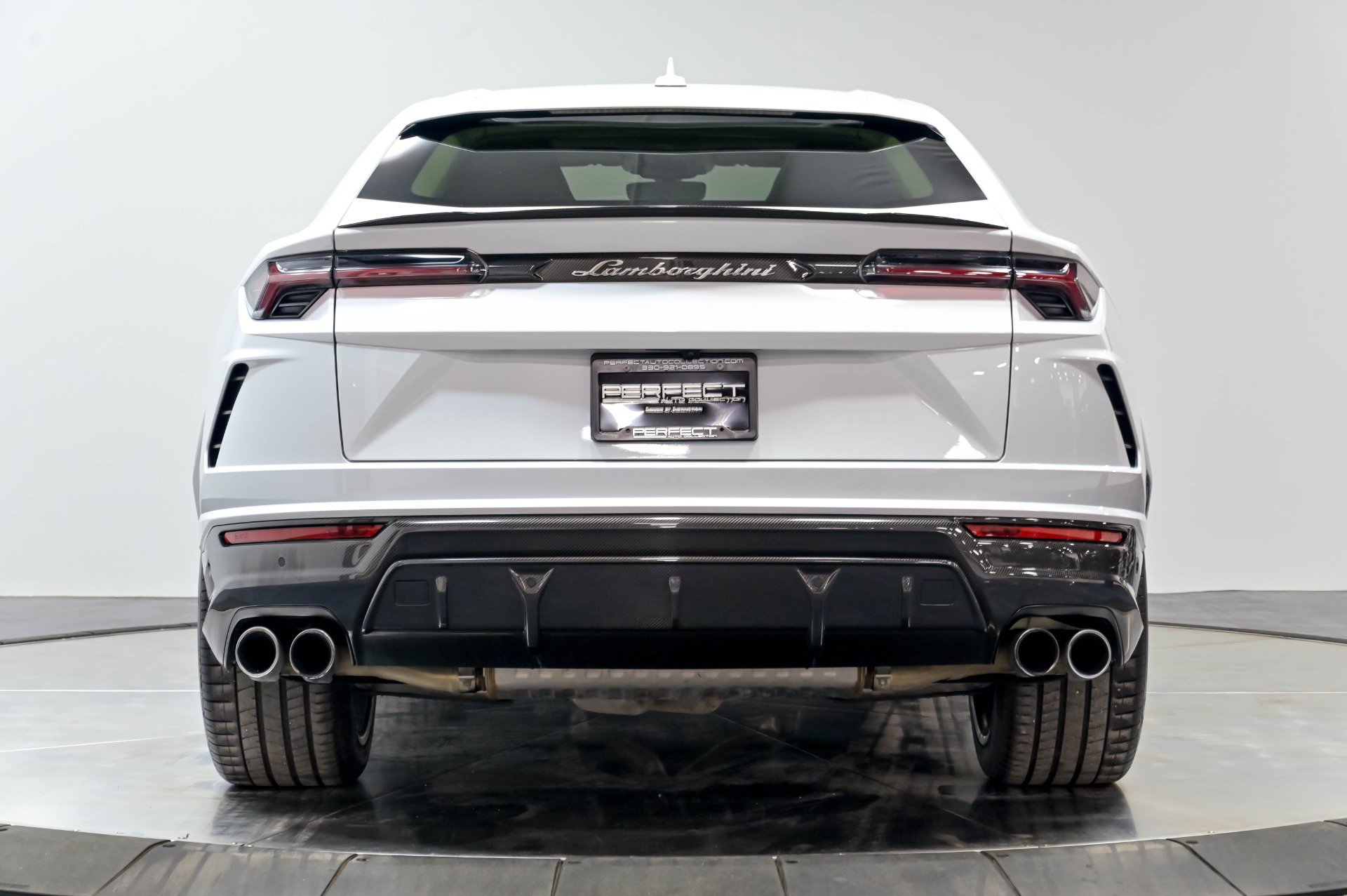 Used 2020 Lamborghini Urus AWD/4WD image 53