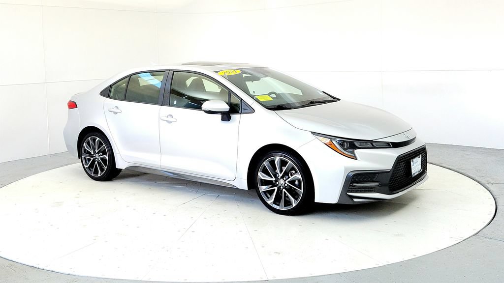 Certified 2021 Toyota Corolla SE w/ SE Premium Package FWD image 7