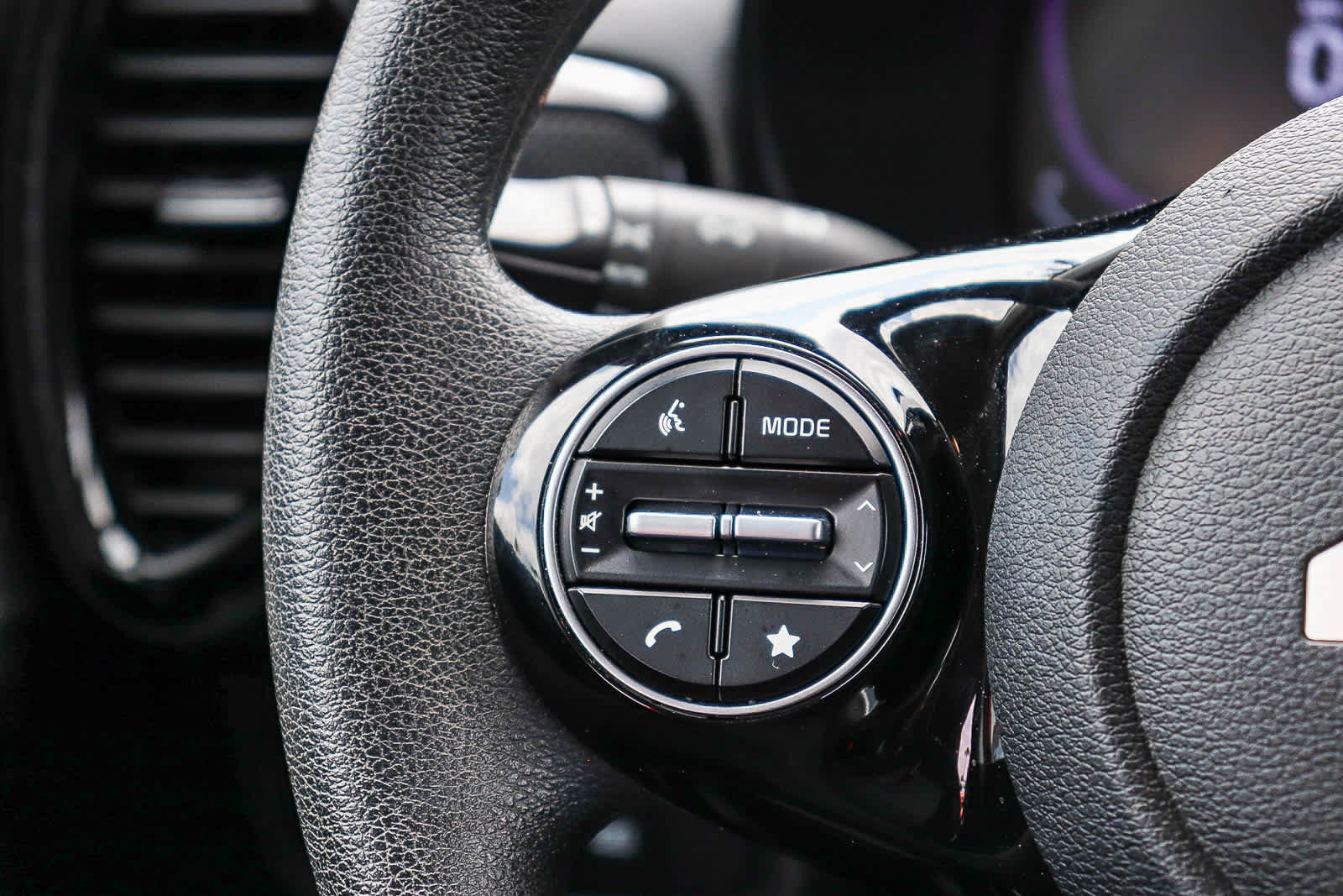 Used 2023 Kia Soul S FWD image 21
