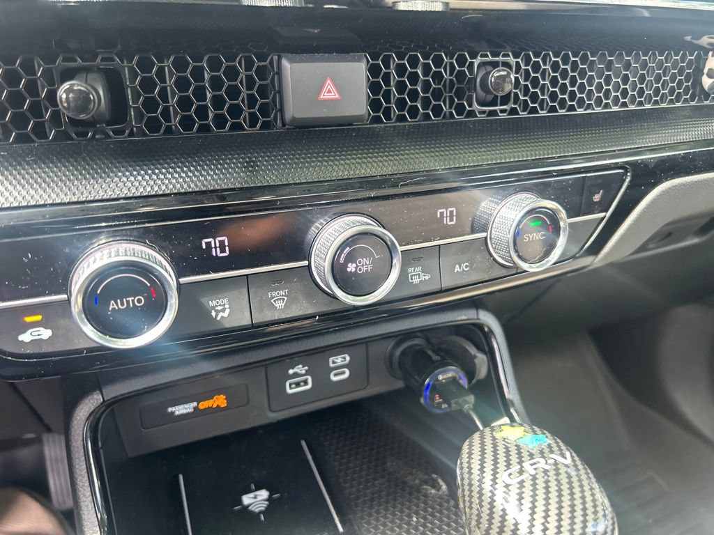 Used 2024 Honda CR-V Sport Touring image 18
