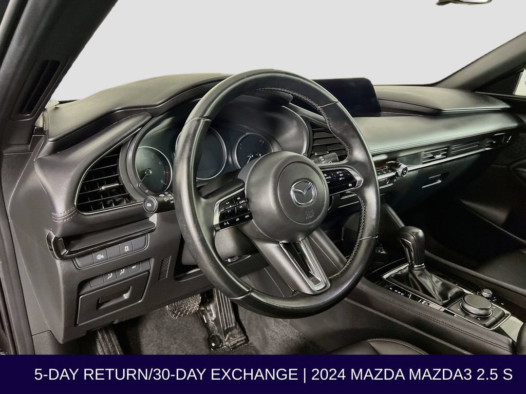 Used 2024 MAZDA MAZDA3 s FWD image 11