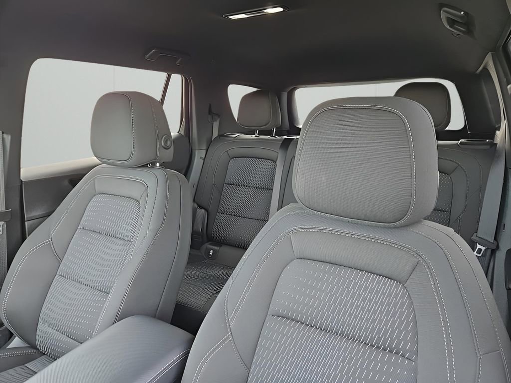 Used 2025 Chevrolet Equinox LT image 10