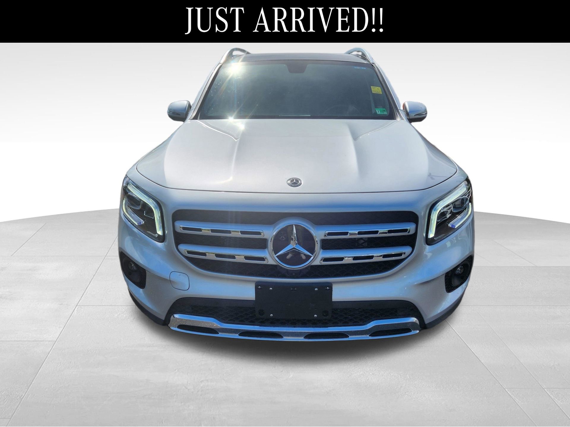 Certified 2020 Mercedes-Benz GLB 250 4MATIC image 2