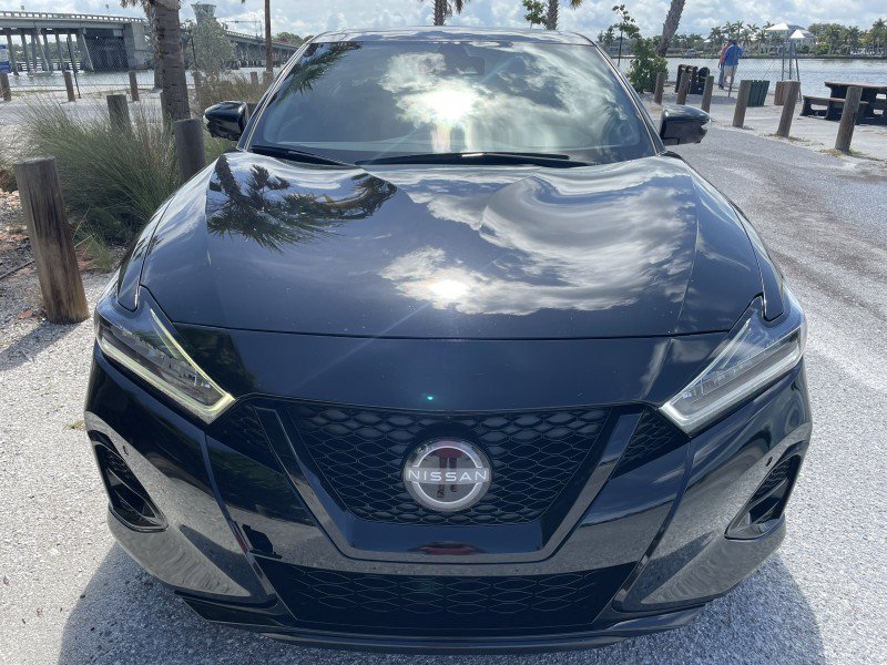 Used 2023 Nissan Maxima SR w/ Sport Mat Group FWD image 4