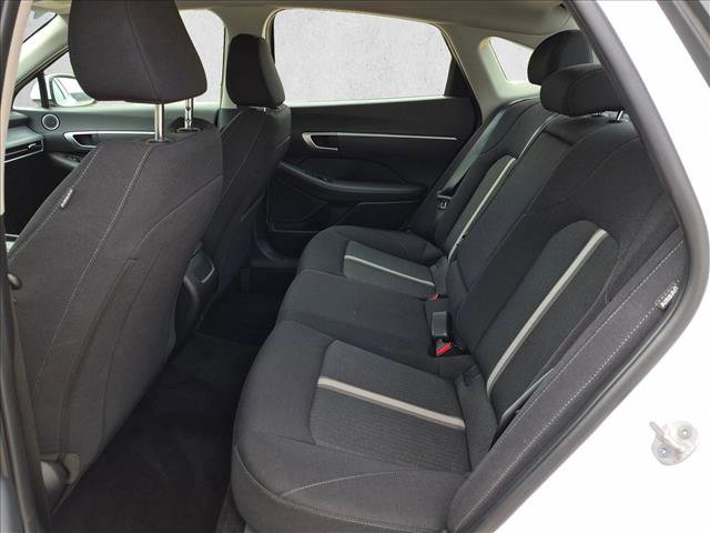 Used 2025 Hyundai Sonata SEL FWD image 18