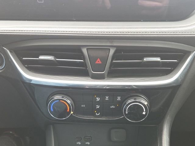 Used 2024 Buick Encore GX Sport Touring image 31