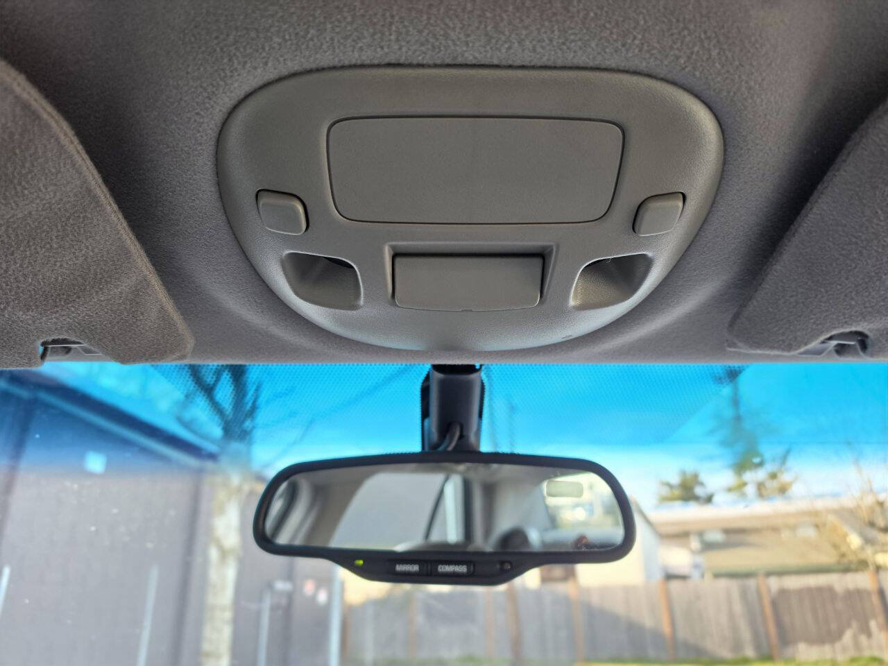 Used 2000 Cadillac De Ville FWD image 22