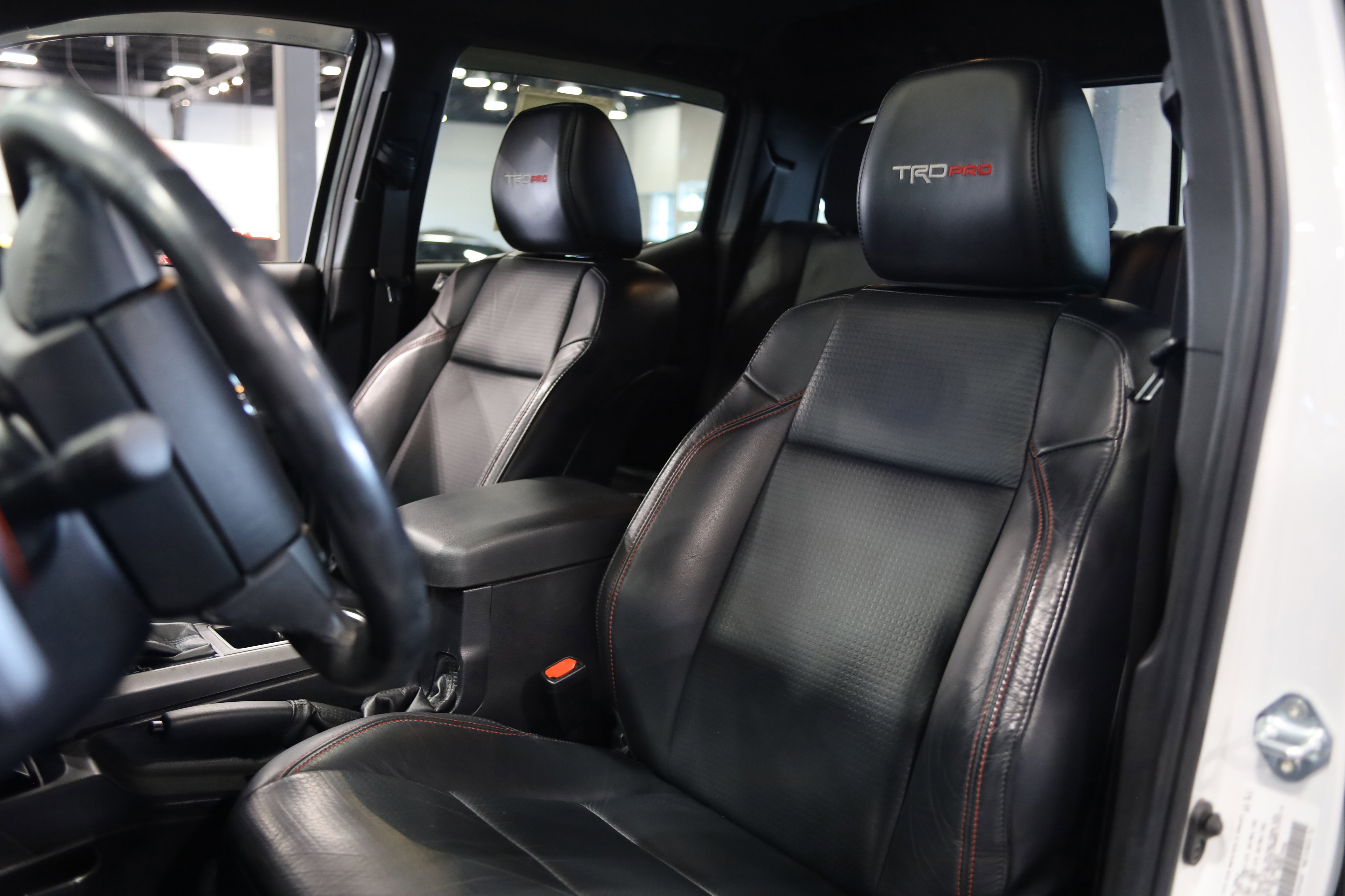Used 2021 Toyota Tacoma TRD Pro AWD/4WD image 14
