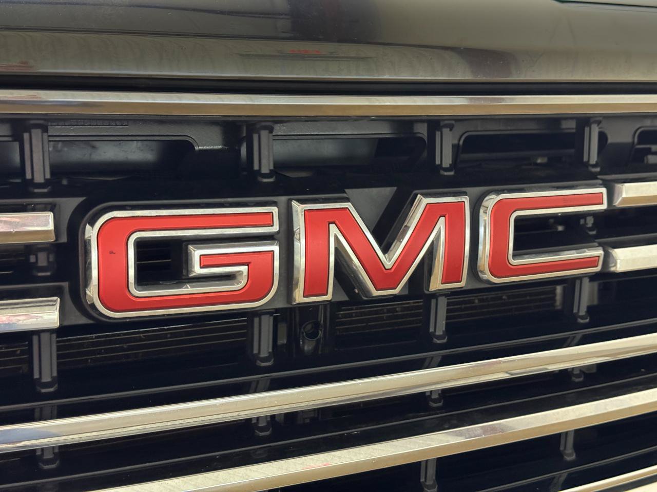 Used 2021 GMC Sierra 2500 SLT AWD/4WD image 47