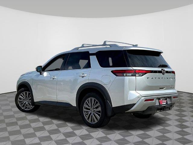 Certified 2024 Nissan Pathfinder SL w/ SL Premium Package AWD/4WD image 4