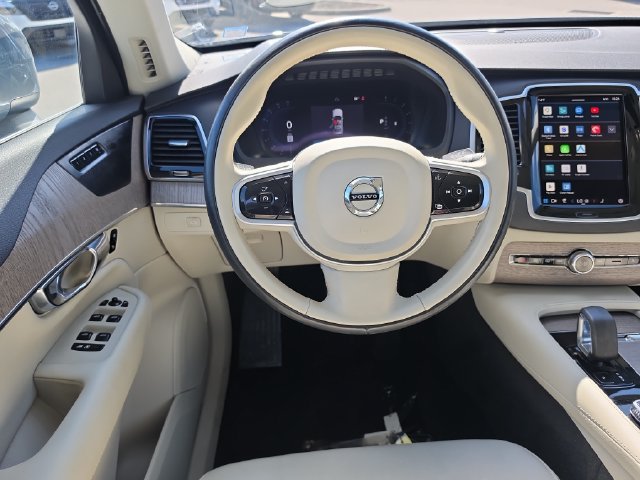 Used 2023 Volvo XC90 B6 Plus w/ Protection Package Premier AWD/4WD image 14