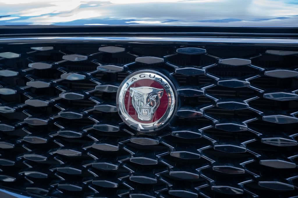 Used 2023 Jaguar F-PACE S AWD/4WD image 22