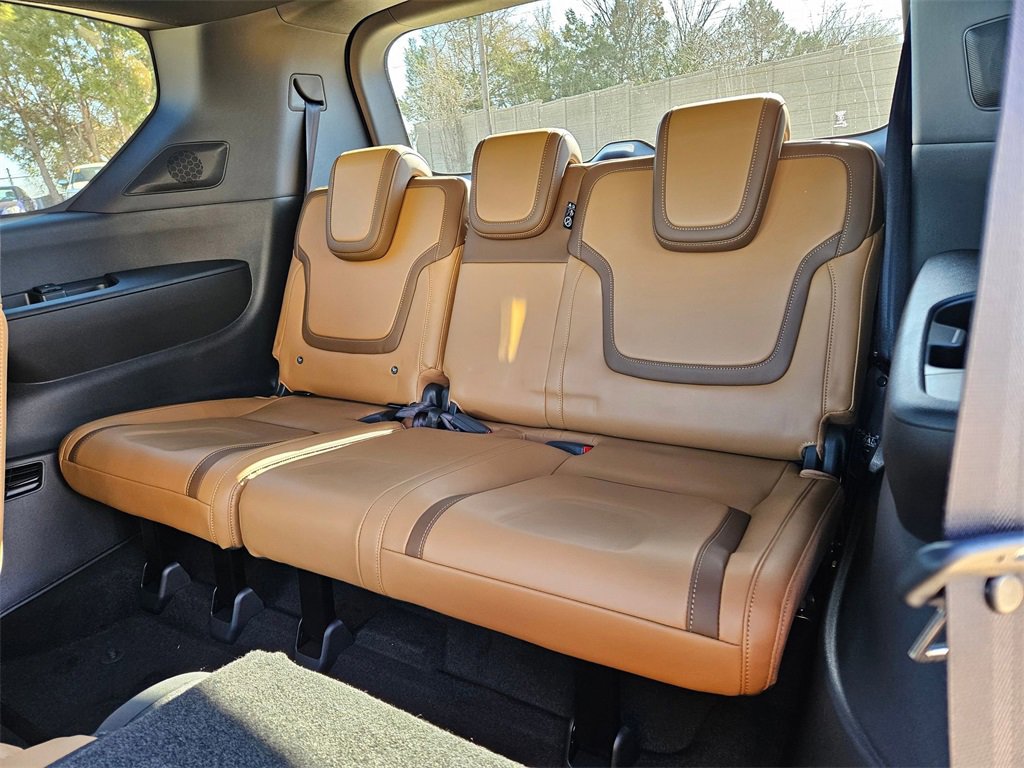 New 2026 Nissan Armada SL image 18