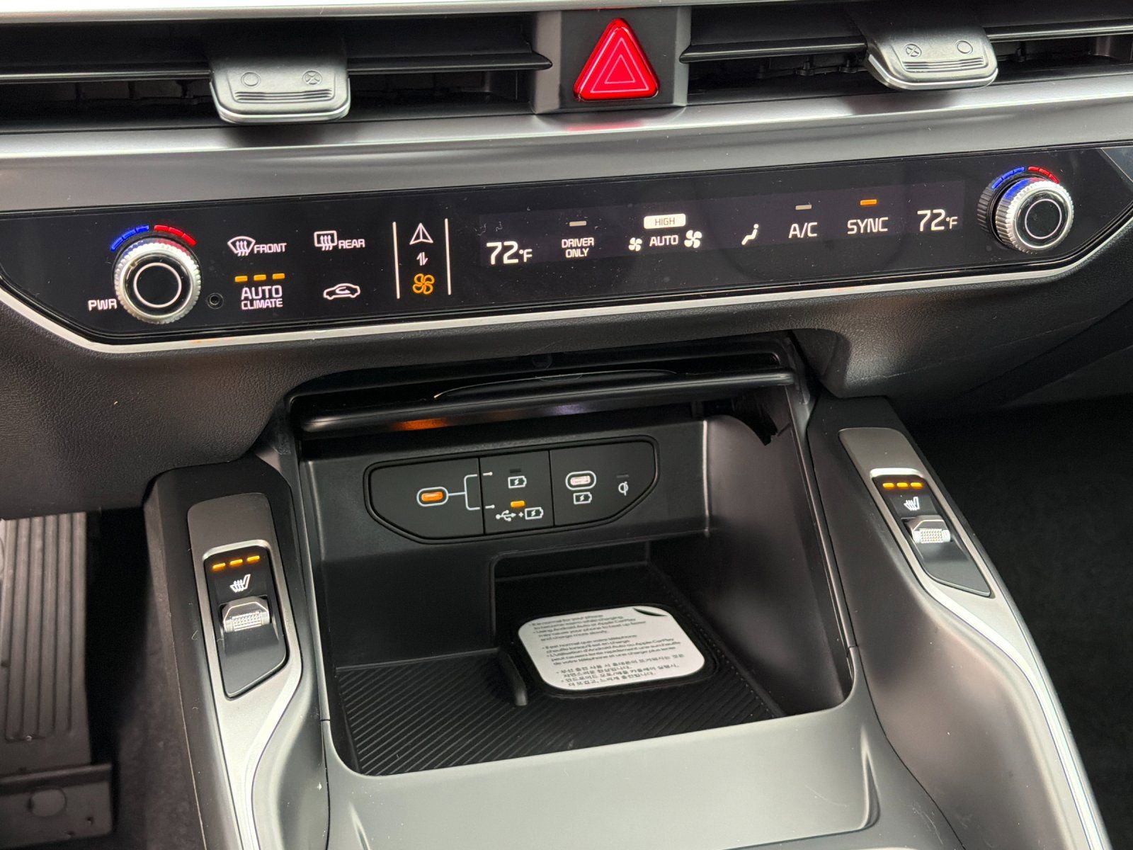 New 2026 Kia Sorento EX w/ EX Premium Package AWD/4WD image 22