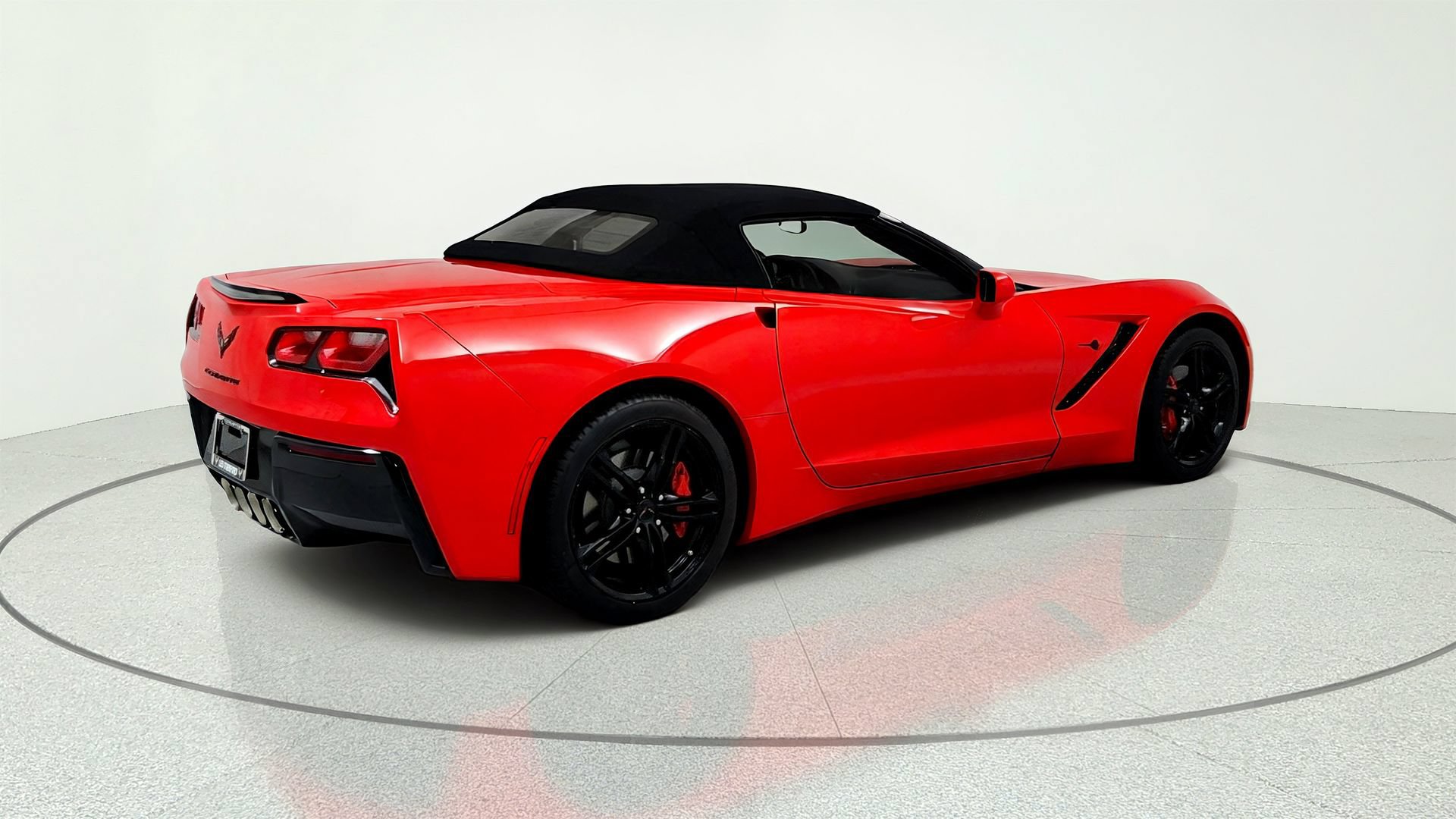 Used 2016 Chevrolet Corvette Stingray Convertible w/ 2LT Preferred Equipment Group RWD image 5
