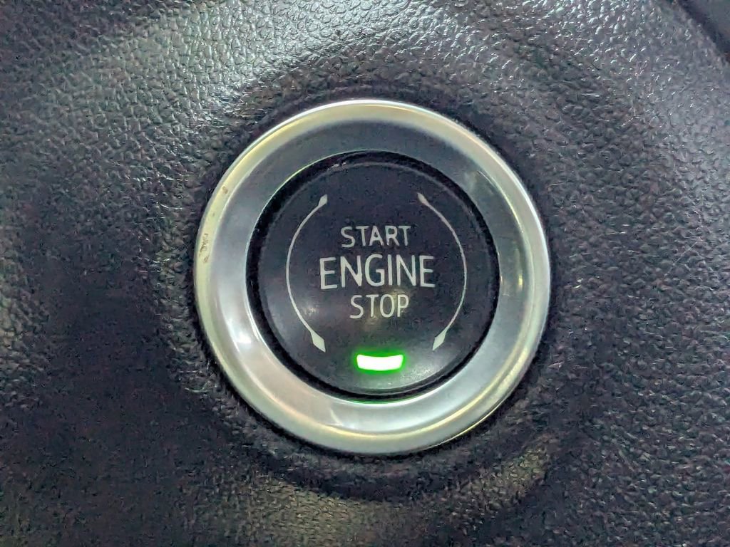 Used 2022 Chevrolet Silverado 1500 RST image 30