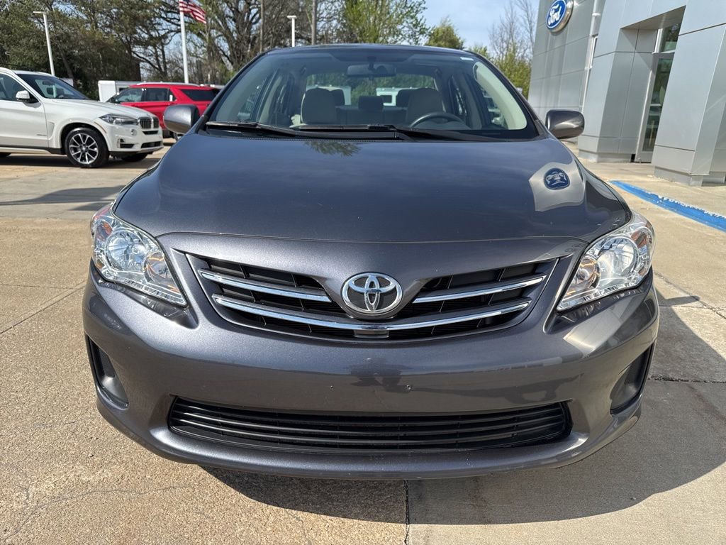 Used 2013 Toyota Corolla LE FWD image 30