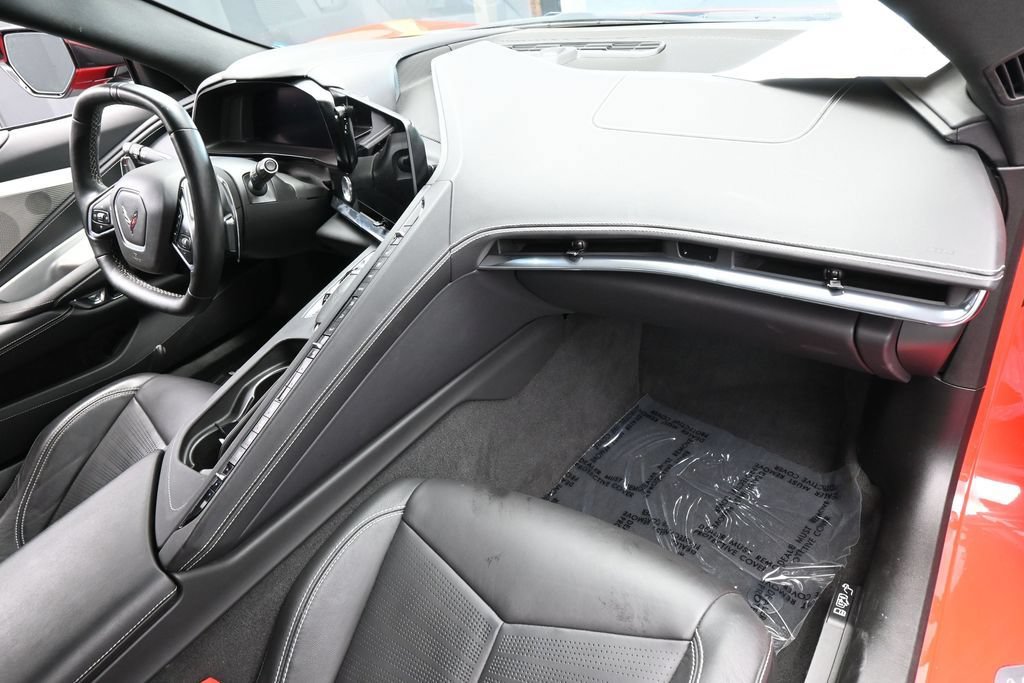 Used 2020 Chevrolet Corvette Stingray Preferred Cpe w/ 2LT Preferred Equipment Group RWD image 39