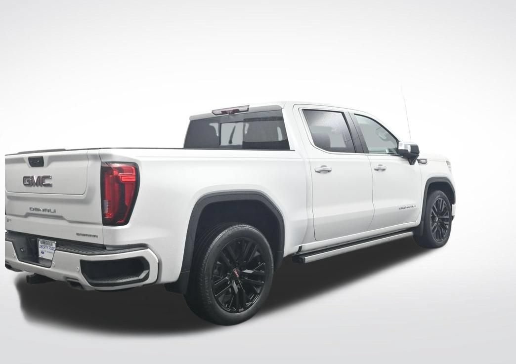 Used 2022 GMC Sierra 1500 Denali w/ Denali Reserve Package RWD image 6