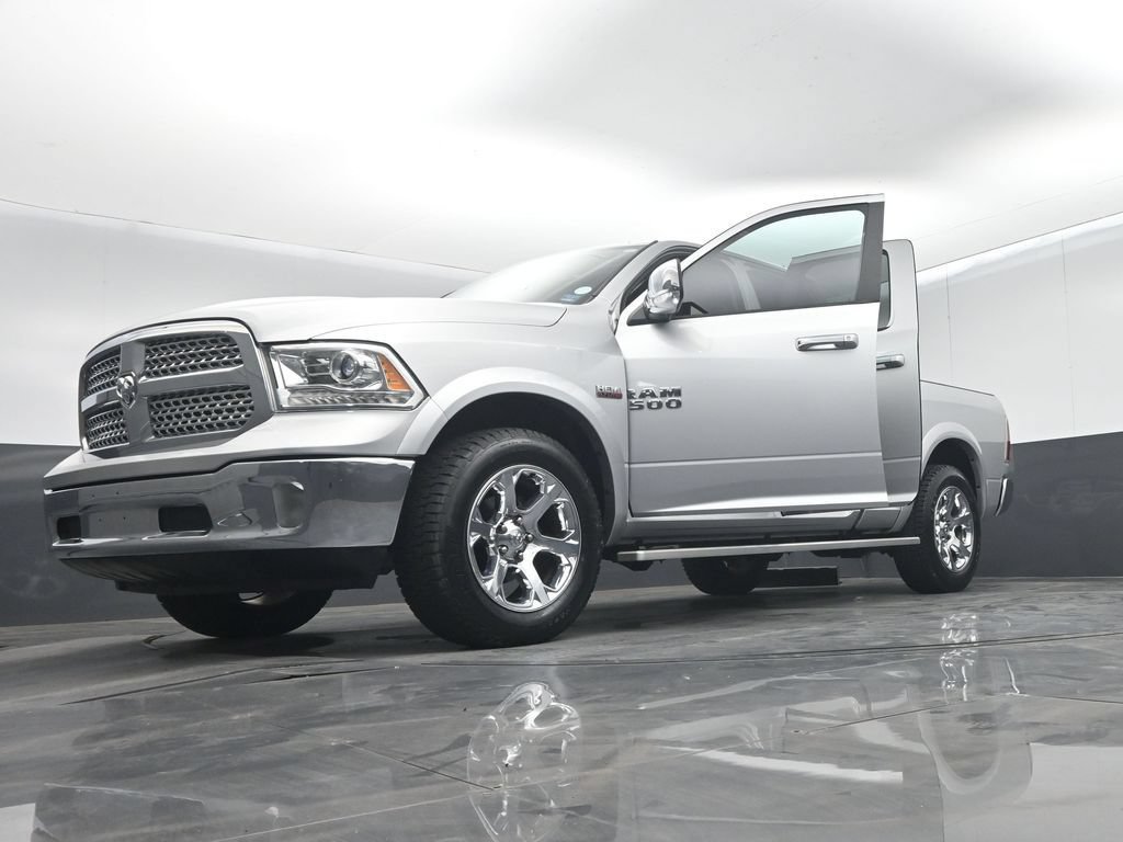 Used 2018 RAM 1500 Laramie RWD image 70