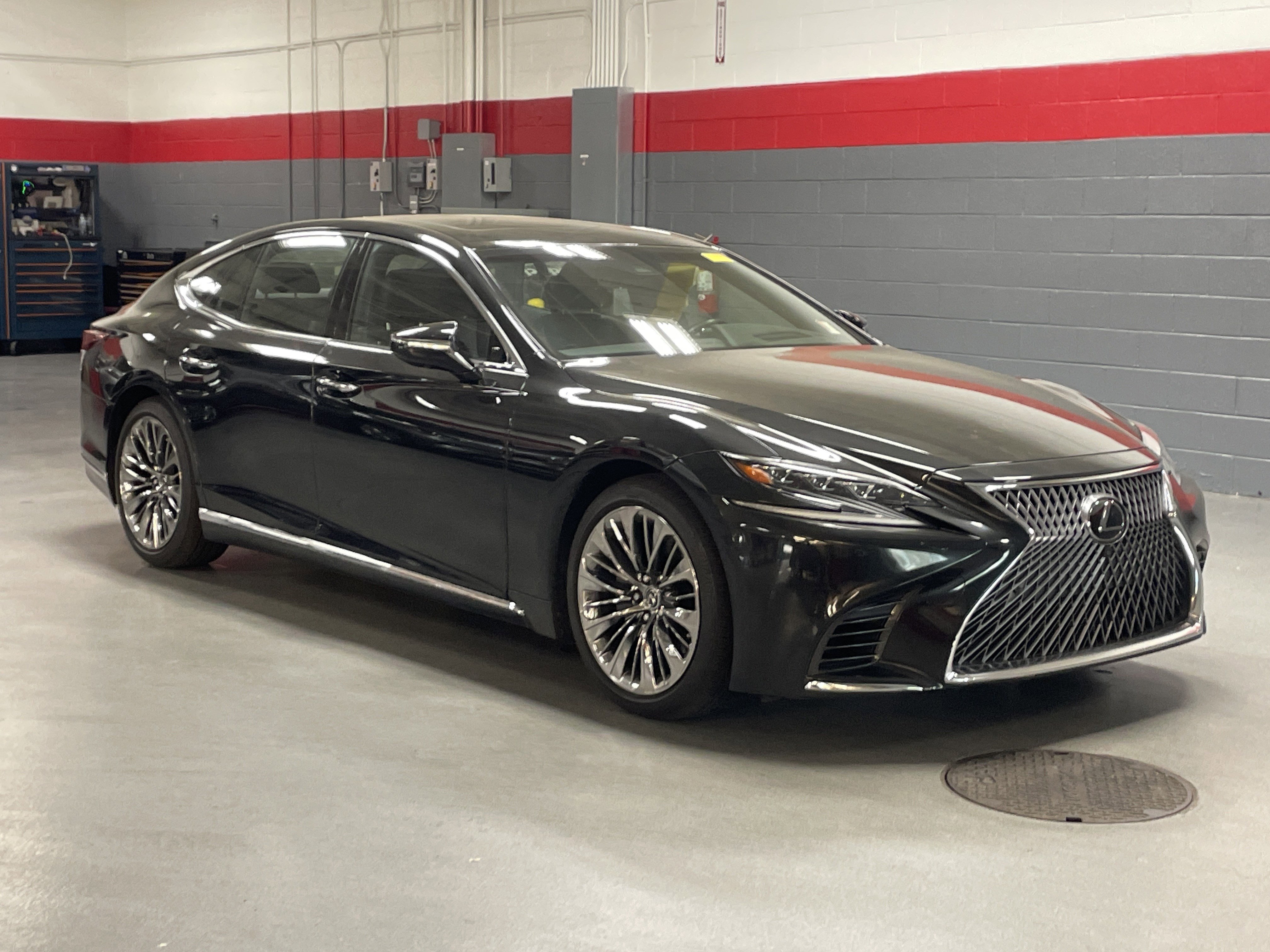 Used 2019 Lexus LS 500 w/ Interior Upgrade Package RWD image 2