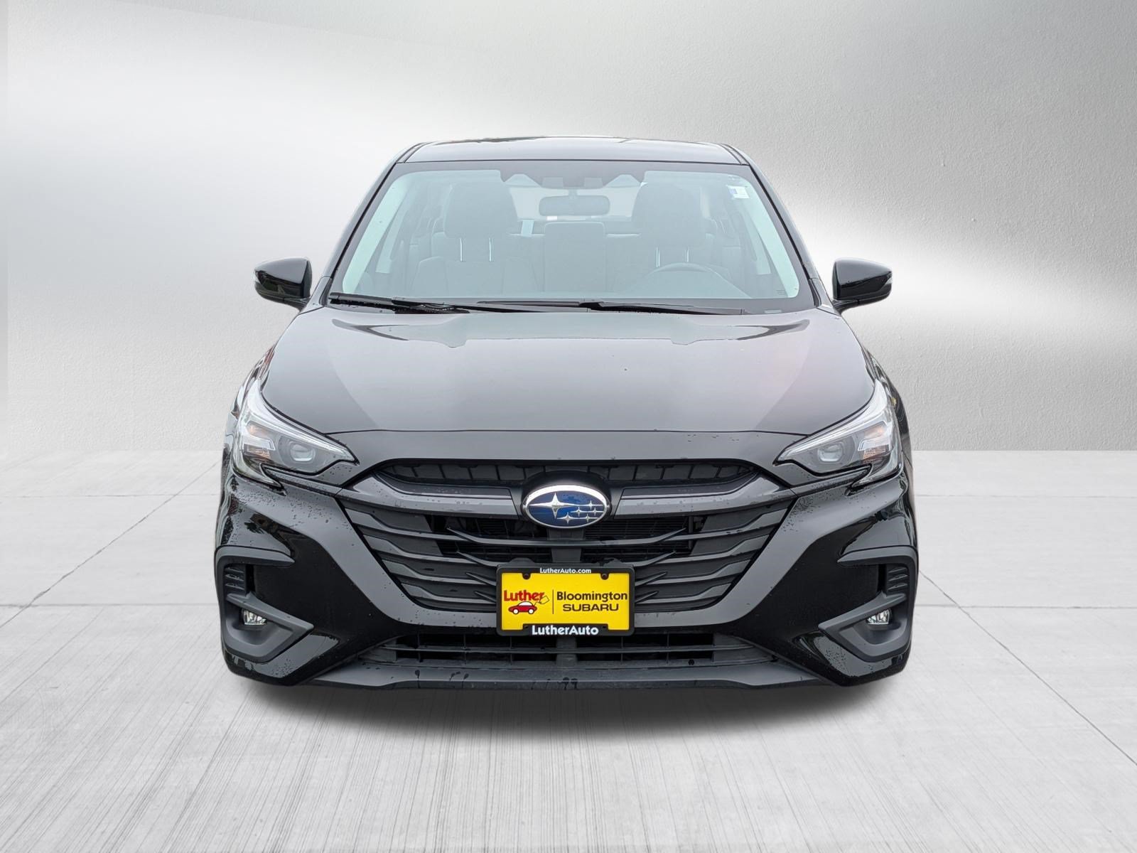 Used 2025 Subaru Legacy Premium AWD/4WD image 2