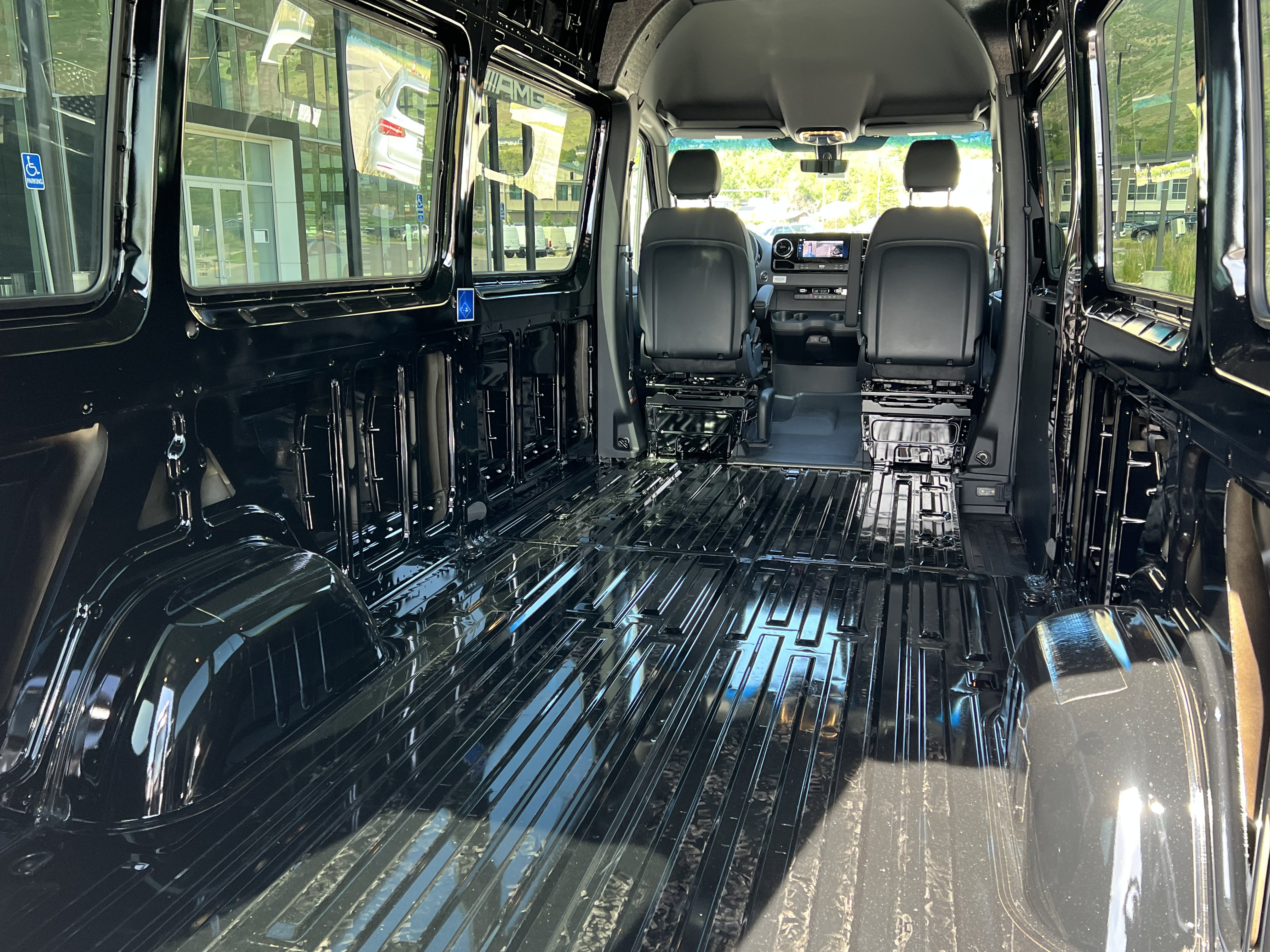 New 2026 Mercedes-Benz Sprinter 2500 image 19