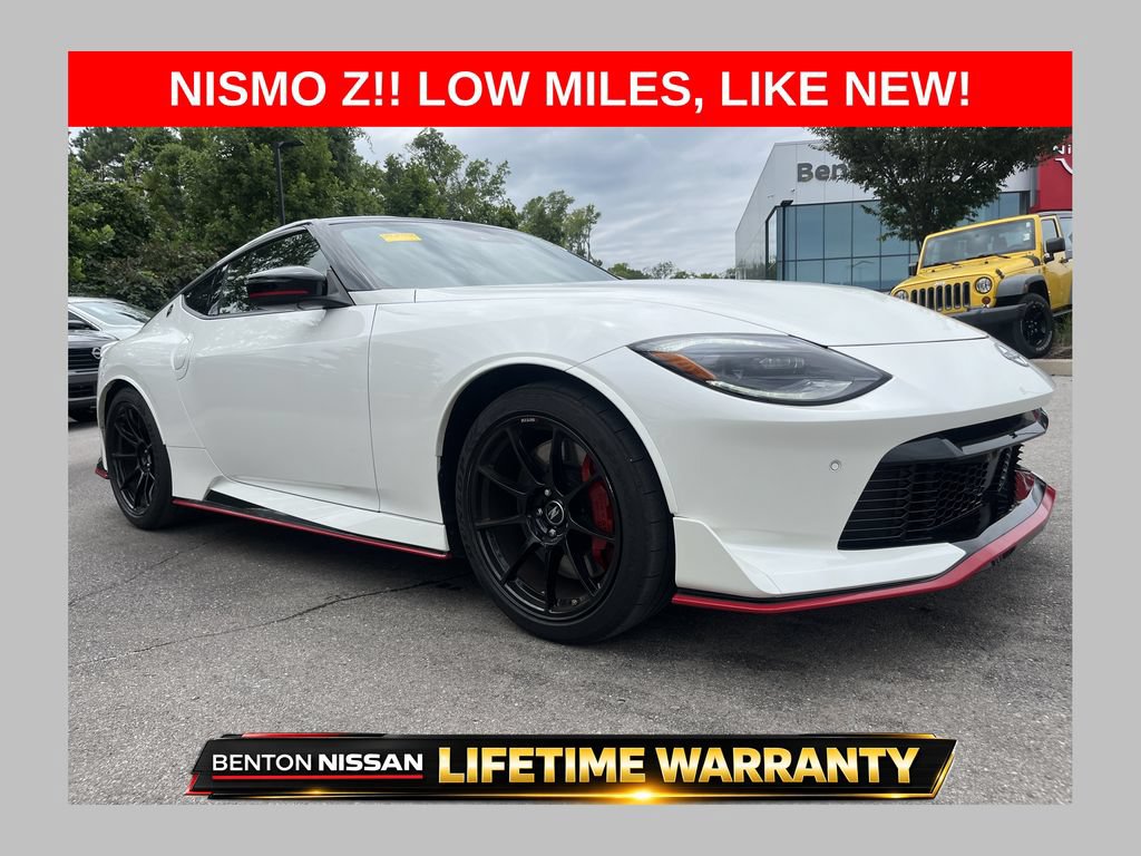 Certified 2025 Nissan Z Performance w/ Floor Mat Package RWD image 1