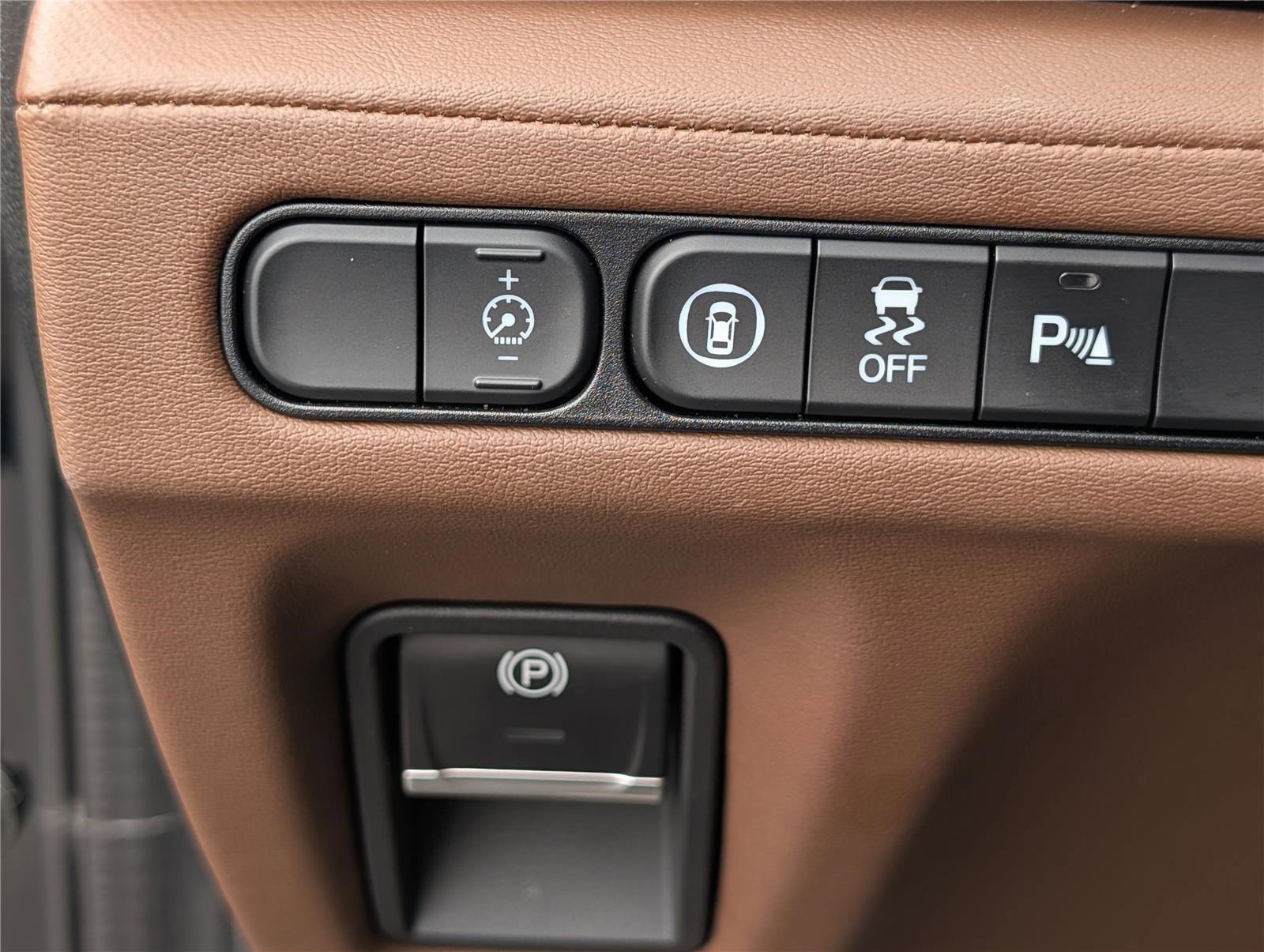 Used 2022 Acura MDX SH-AWD w/ Technology Package image 24