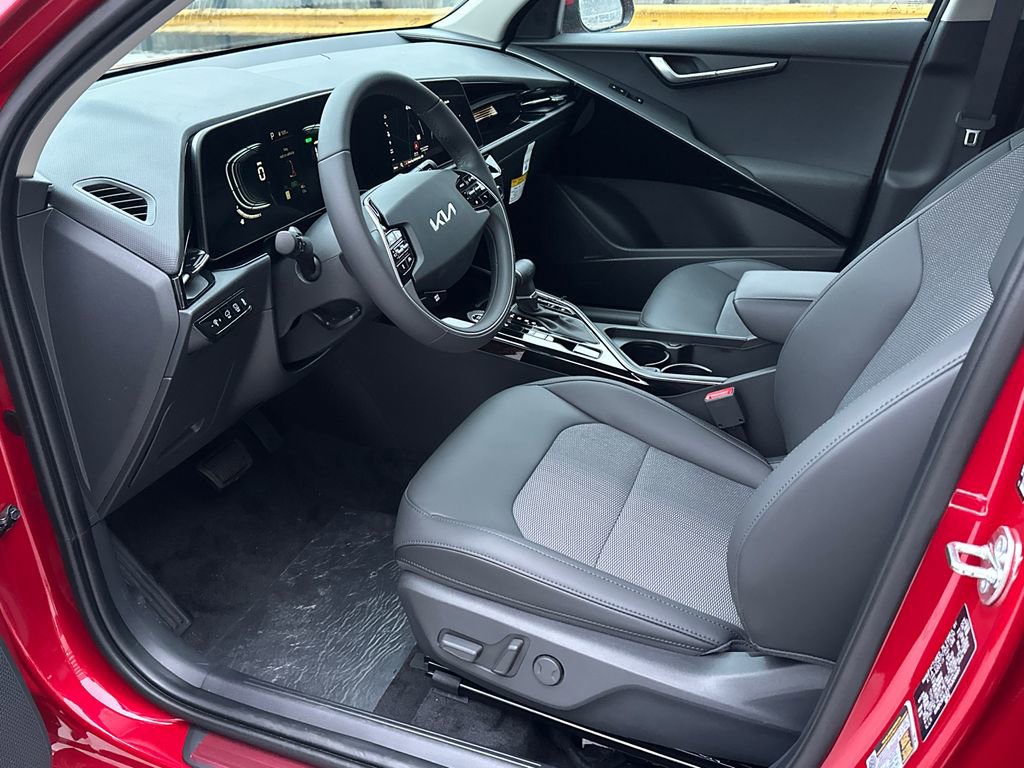 New 2026 Kia Niro EX image 15