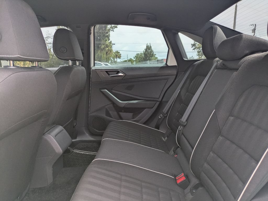 Used 2024 Volkswagen Jetta Sport FWD image 14