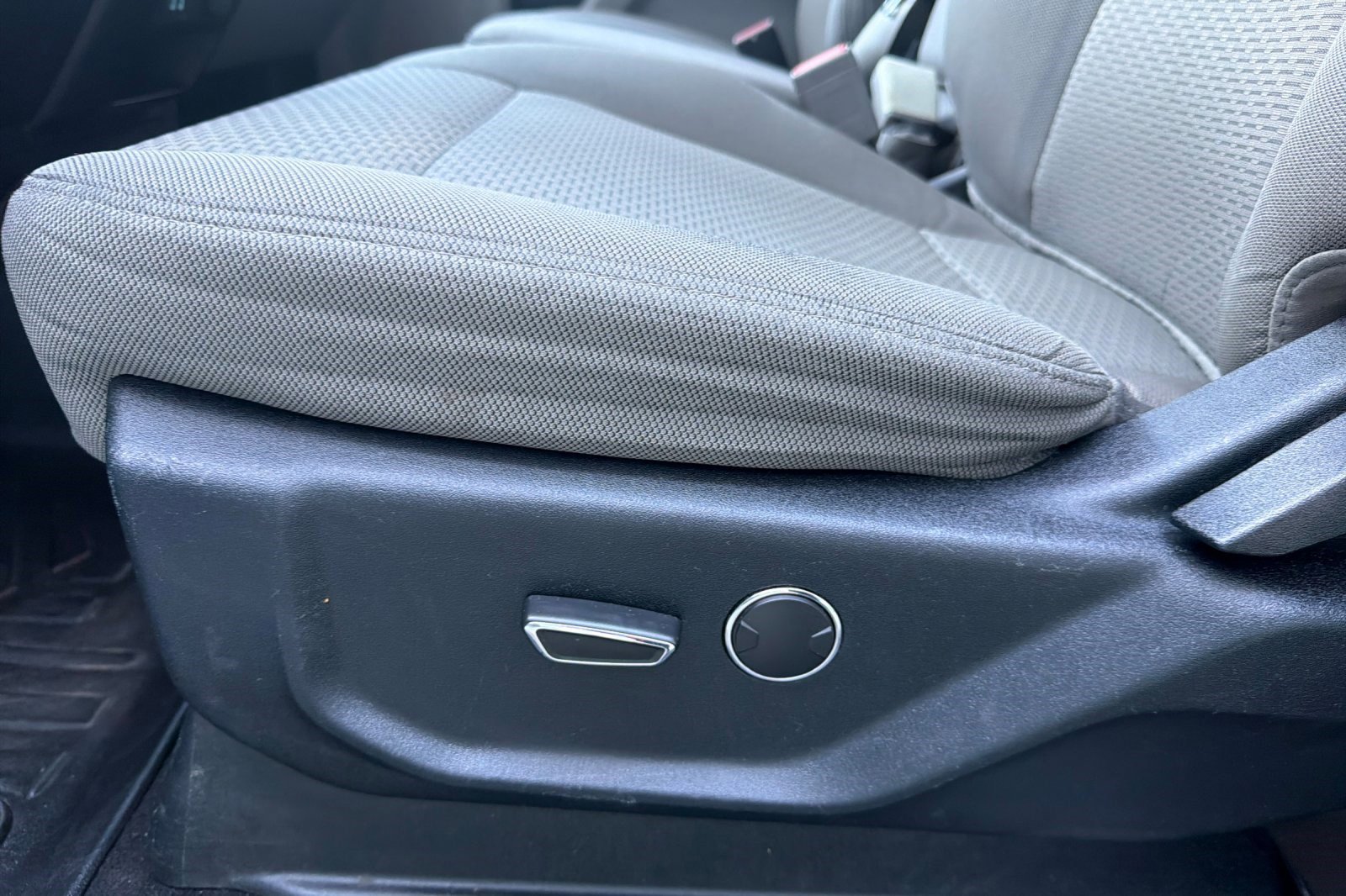 Used 2019 Ford F250 XLT w/ XLT Value Package image 14