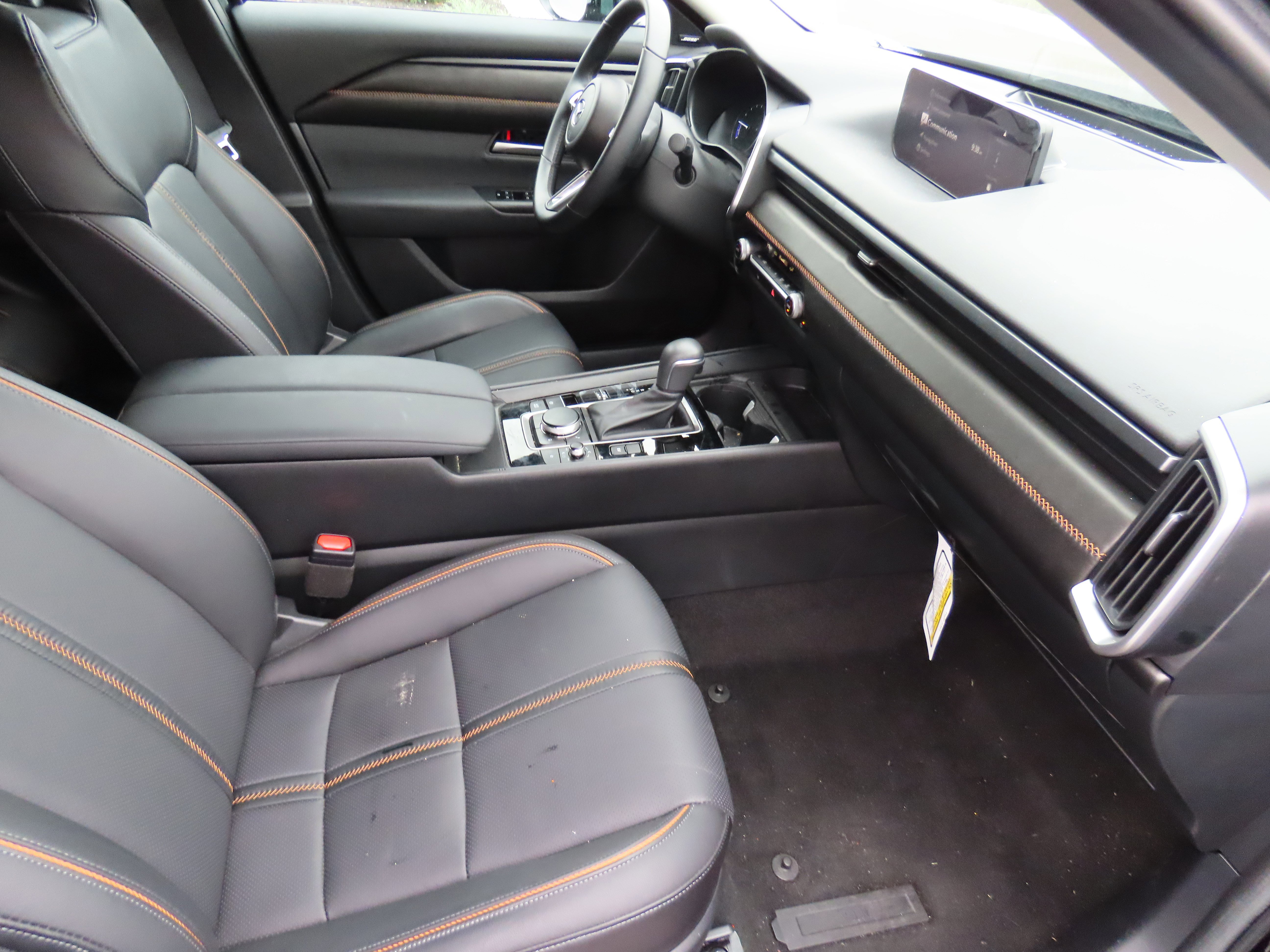 Used 2025 MAZDA CX-50 AWD 2.5 Hybrid w/ Premium Pkg image 12