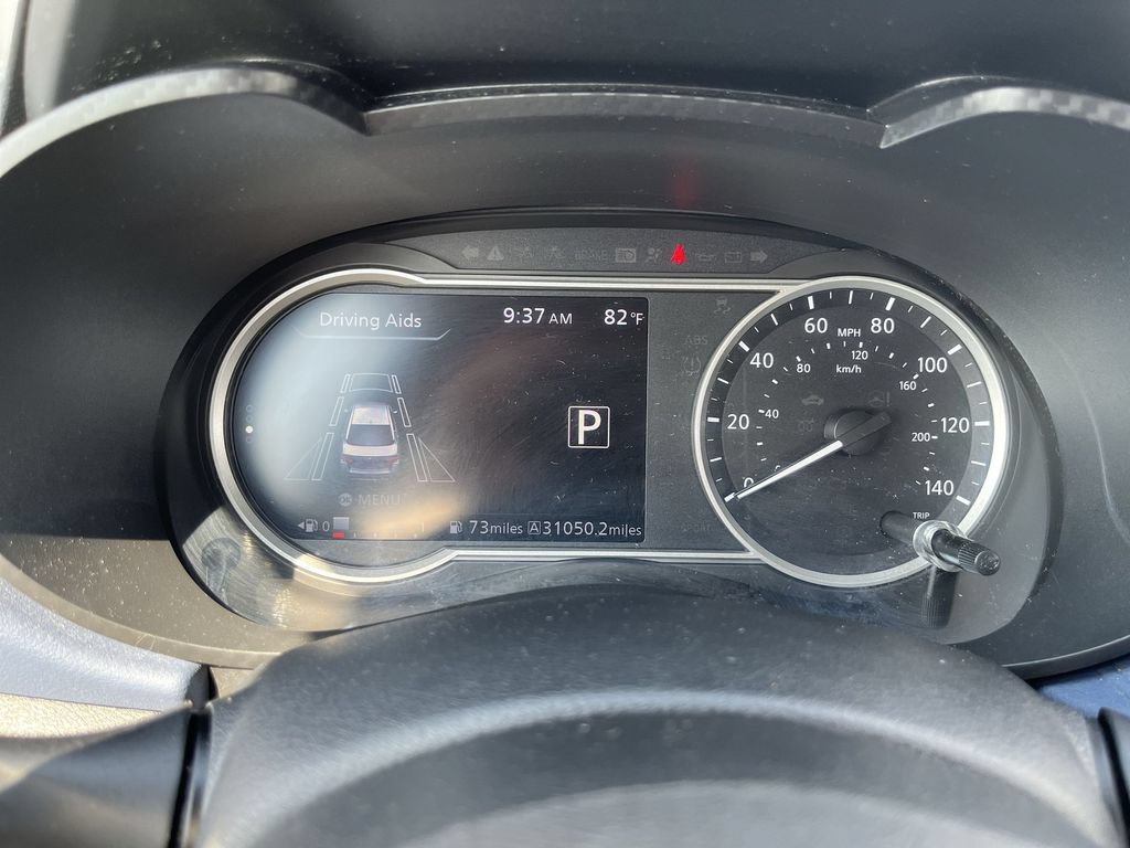 Used 2023 Nissan Versa SV FWD image 15