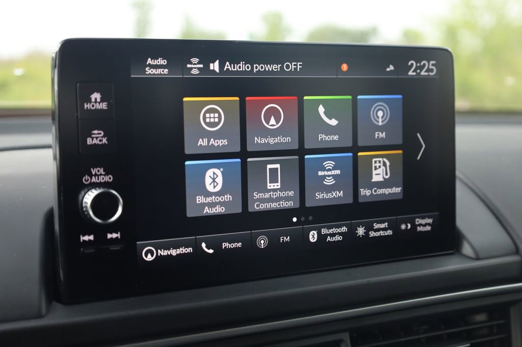 New 2025 Honda Pilot Touring image 19