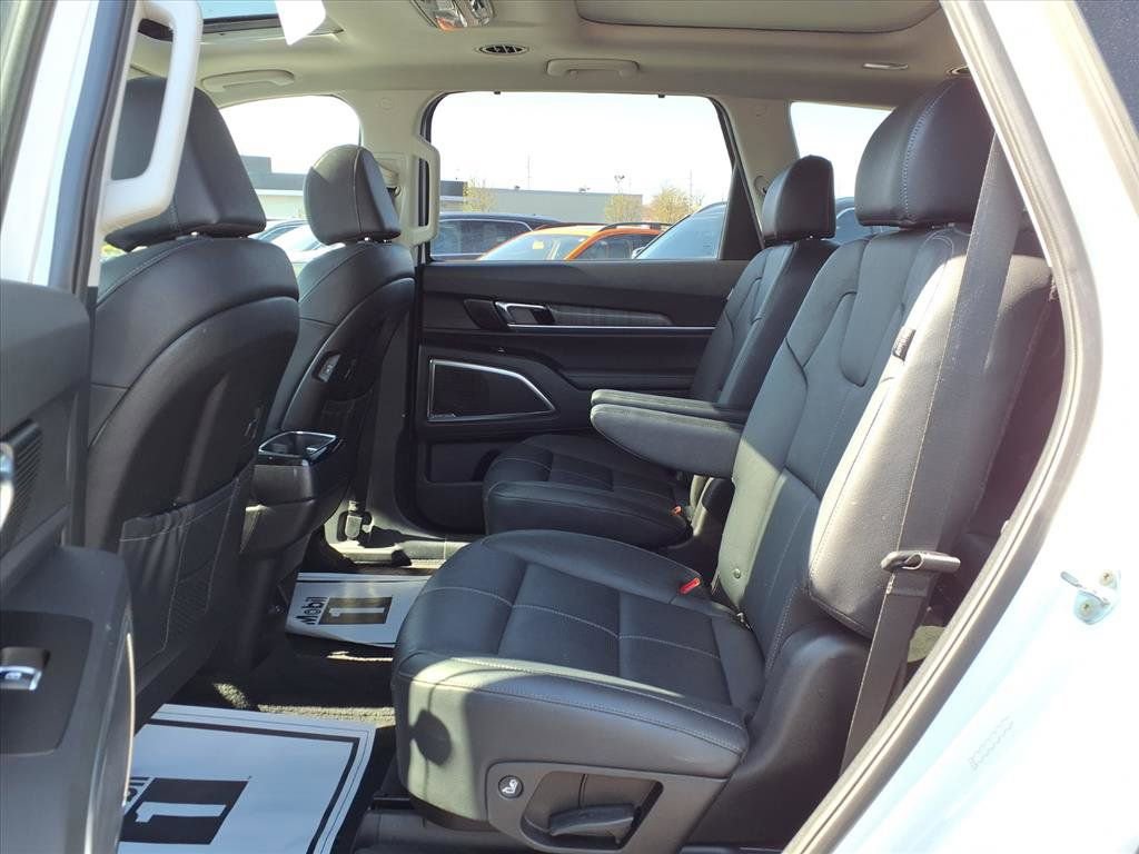 Used 2023 Kia Telluride SX image 22