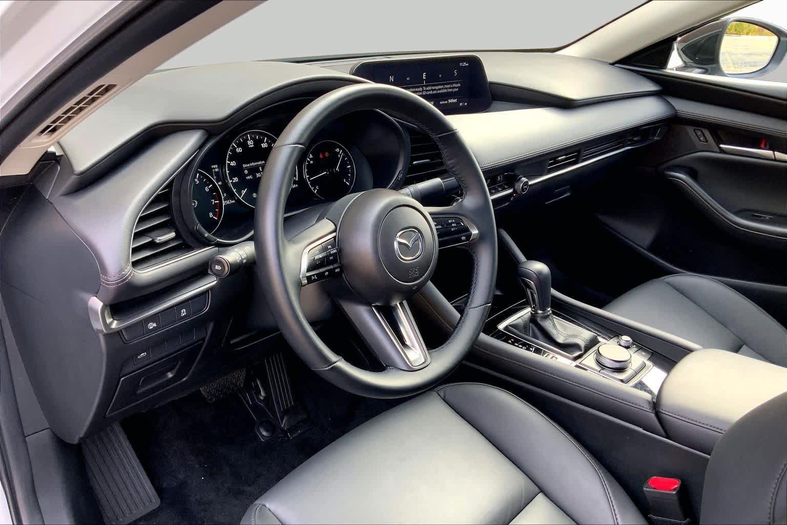 Certified 2025 MAZDA MAZDA3 s FWD image 18
