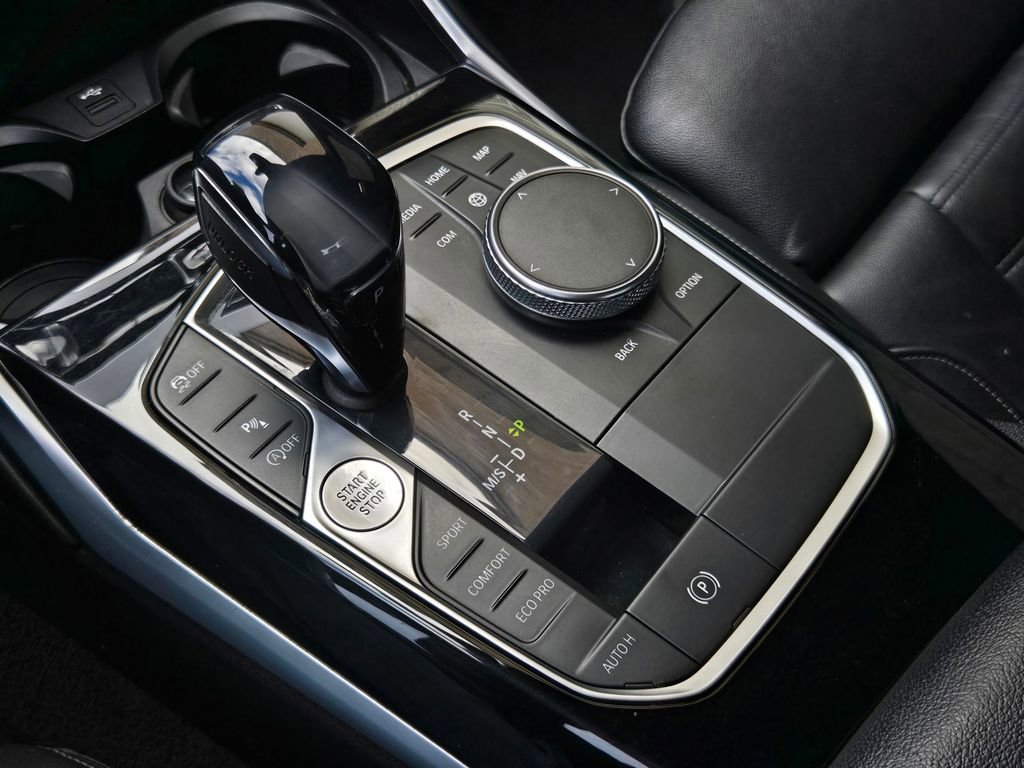 Used 2019 BMW 330i Sedan w/ Convenience Package image 19