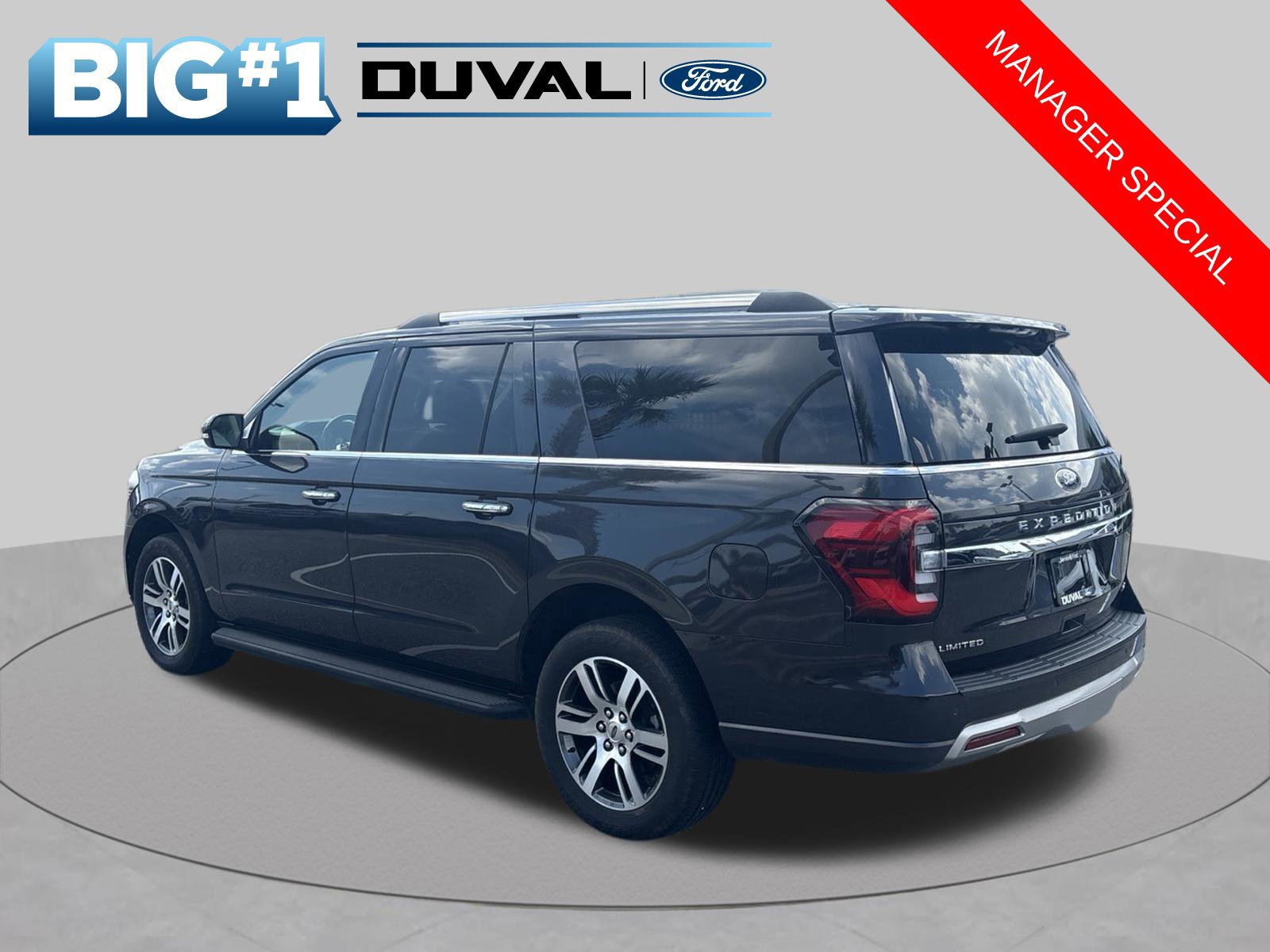 Used 2024 Ford Expedition Max Limited RWD image 4