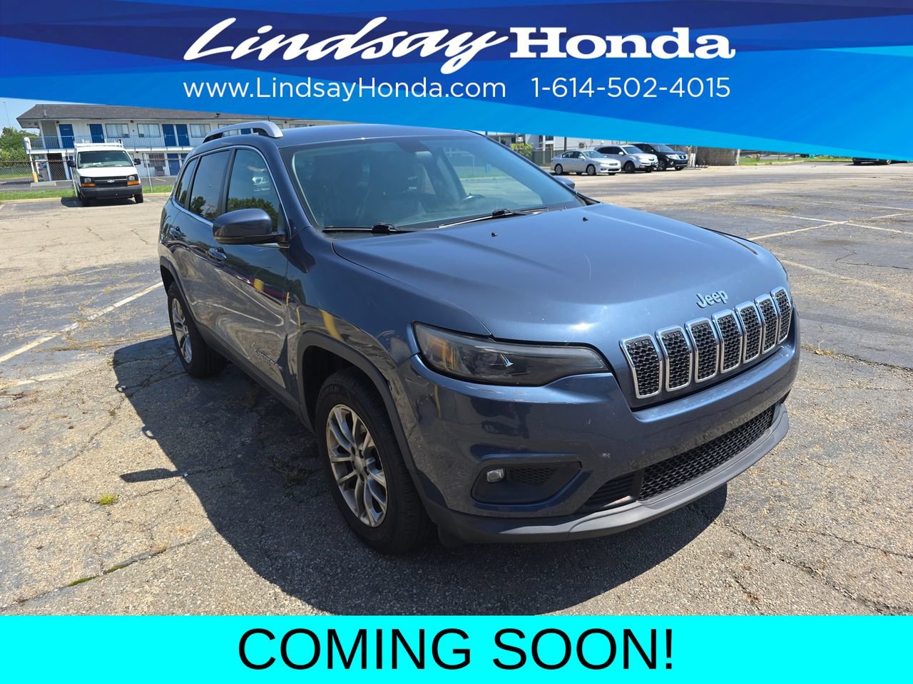 Used 2020 Jeep Cherokee Latitude Plus w/ Cold Weather Group AWD/4WD image 2