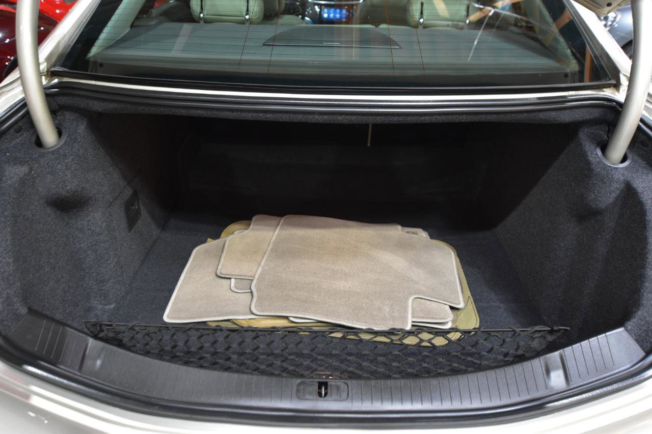 Used 2013 Cadillac XTS Luxury w/ Driver Awareness Package FWD image 40