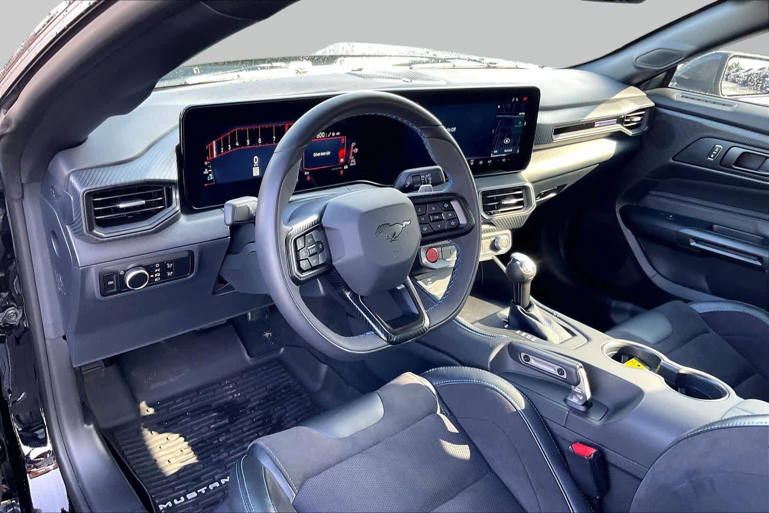 Used 2025 Ford Mustang Dark Horse RWD image 12