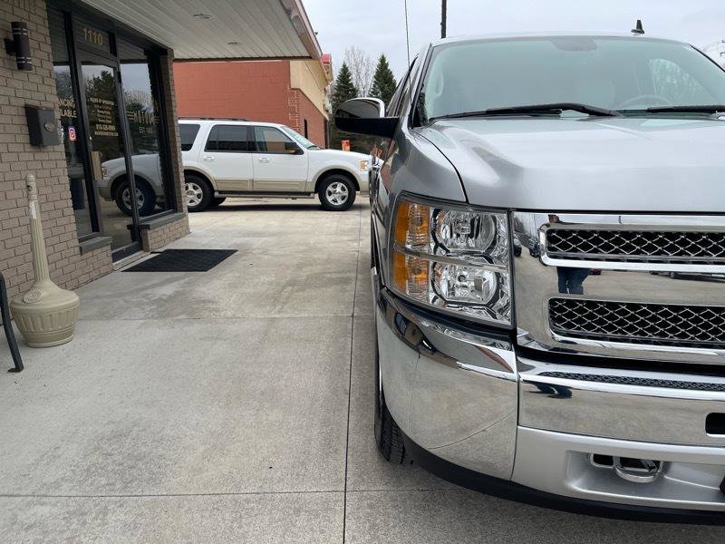 Used 2012 Chevrolet Silverado 1500 LT w/ Chrome Essentials Package image 6