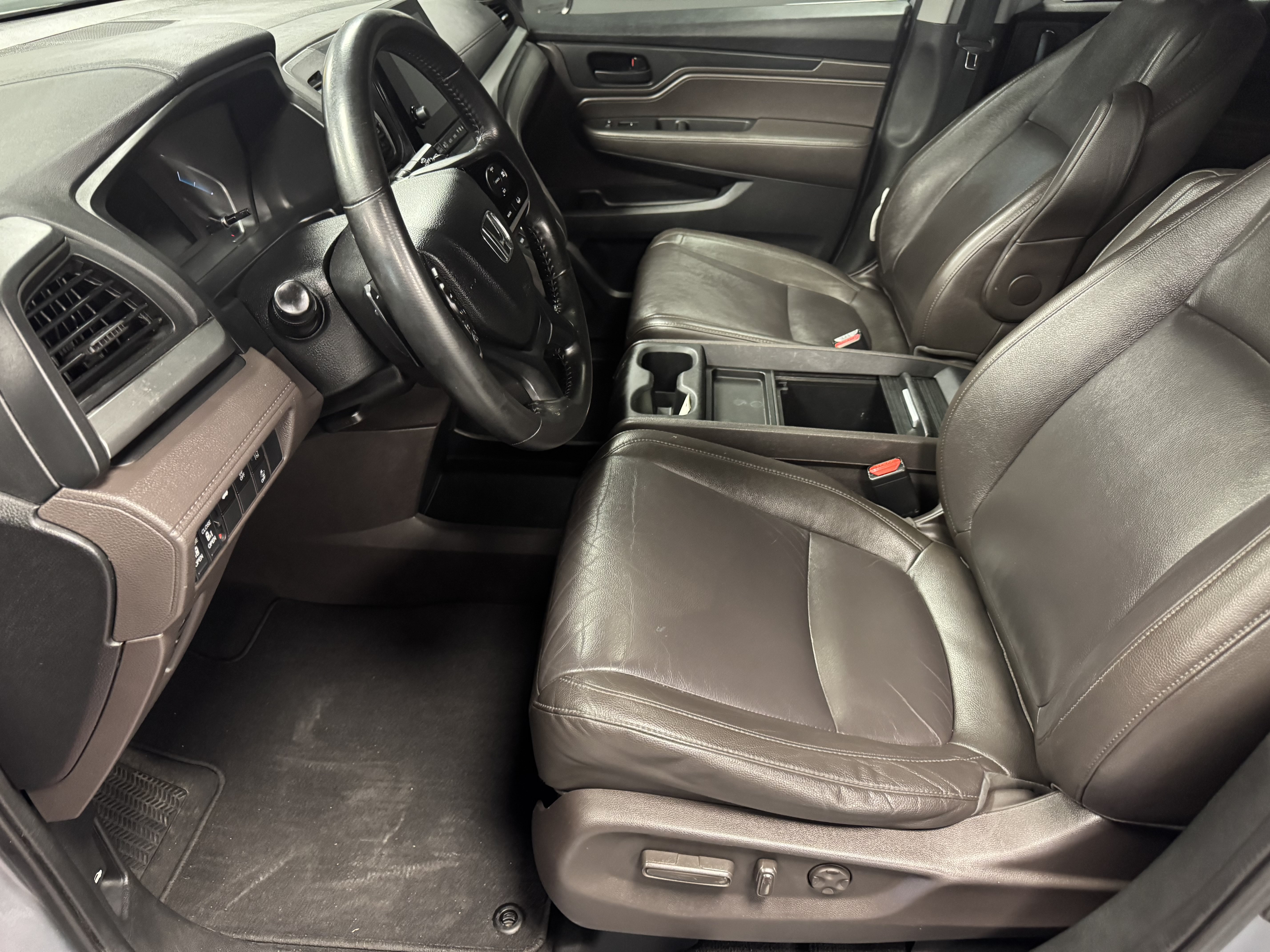 Used 2018 Honda Odyssey EX-L image 9