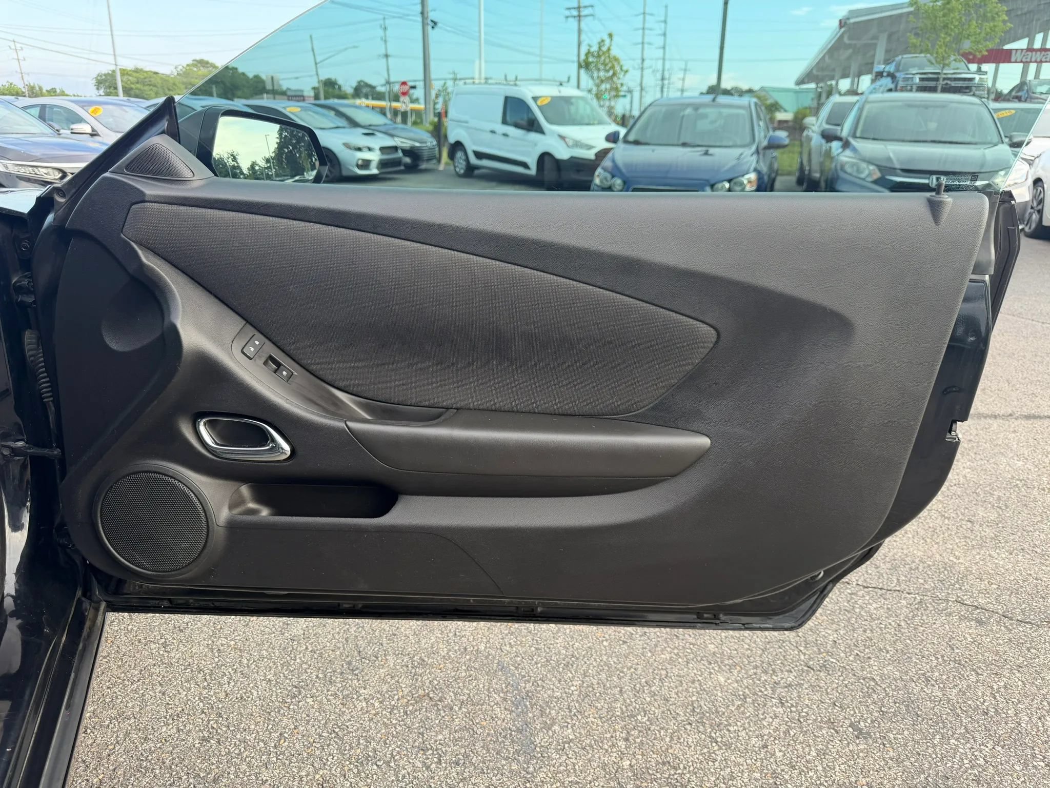 Used 2014 Chevrolet Camaro LT RWD image 20