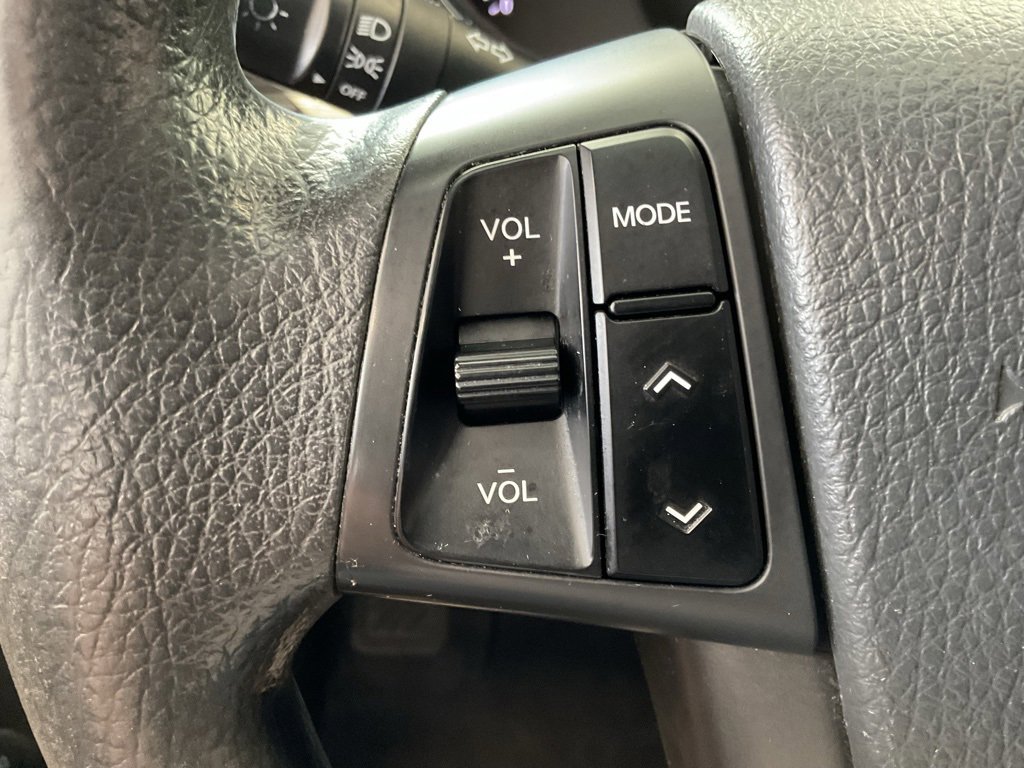 Used 2013 Kia Sorento LX image 12