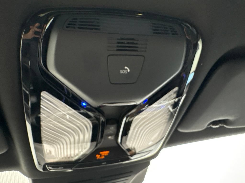 Used 2024 BMW X5 xDrive40i w/ Premium Package AWD/4WD image 38